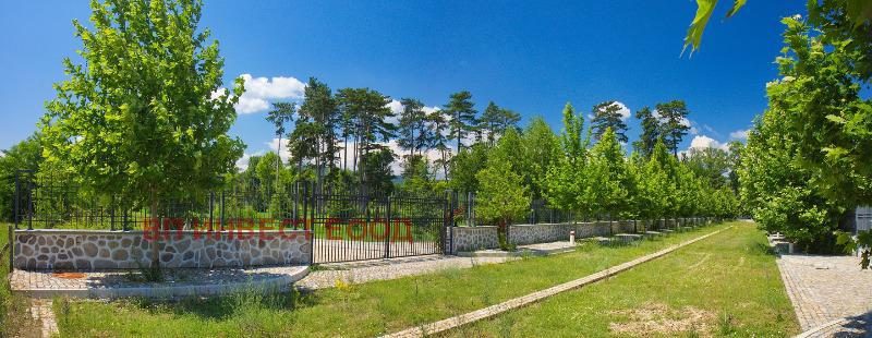 Hotel for Sale in Kazanlak, Stara Zagora Province, Bulgaria — 21,300 m² — photo 4