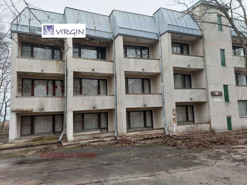Hotel for Sale in Alen Mak, Varna, Bulgaria — 1,500 m² (ref. 42341084) — photo 2