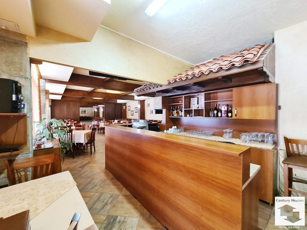 Hotel for Sale in Lyaskovets, Veliko Tarnovo Province, Bulgaria — 696 m² — photo 5