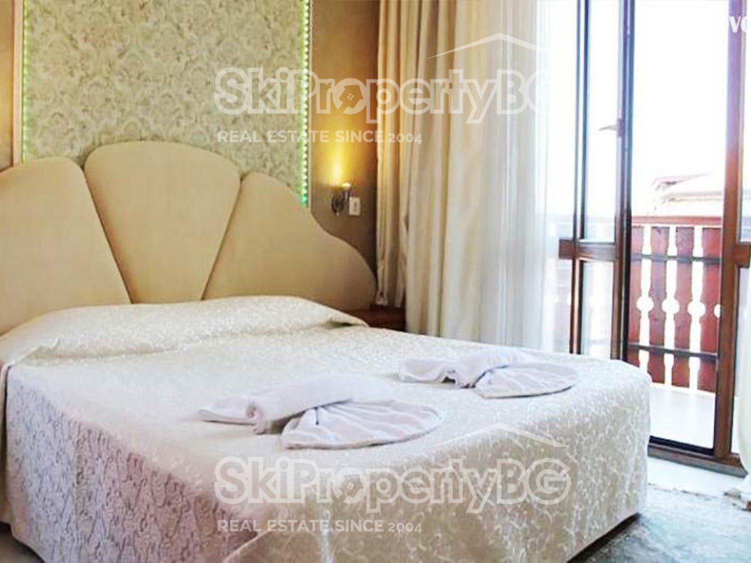 Hotel for Sale in Bansko, Blagoevgrad Province, Bulgaria — 2,100 m² — photo 5
