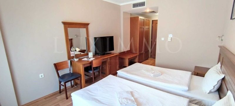 Hotel for Sale in Cherven Bryag, Pleven Province, Bulgaria — 1,600 m² — photo 8