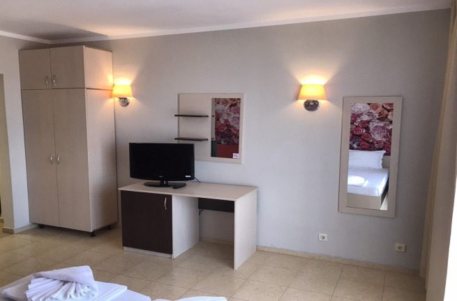 Hotel for Sale in Lozenets, Burgas Province — photo 4