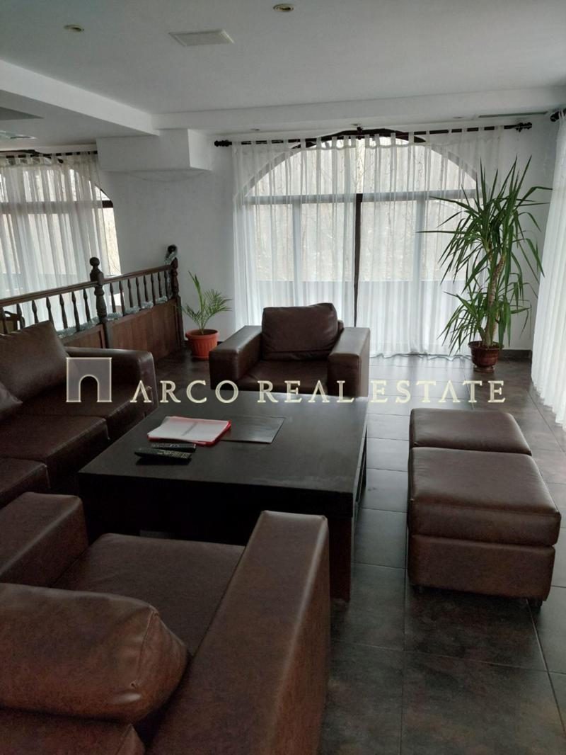 Hotel for Sale in Elena, Veliko Tarnovo Province, Bulgaria — 1,427 m² — photo 6