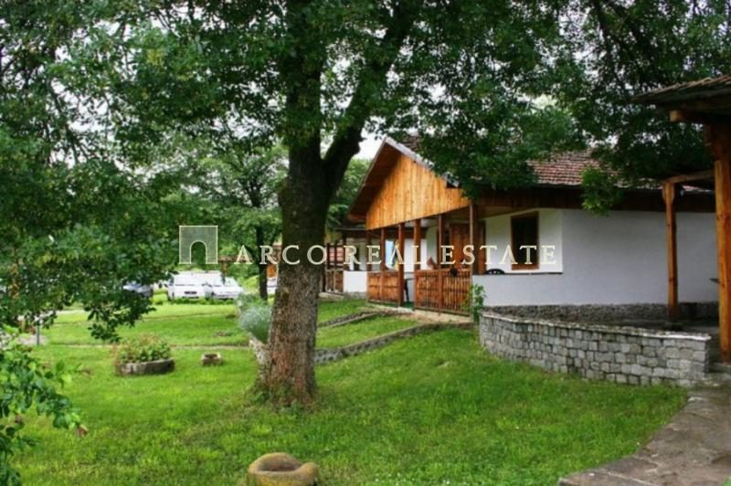 Hotel for Sale in Elena, Veliko Tarnovo Province, Bulgaria — 6,878 m² — photo 3