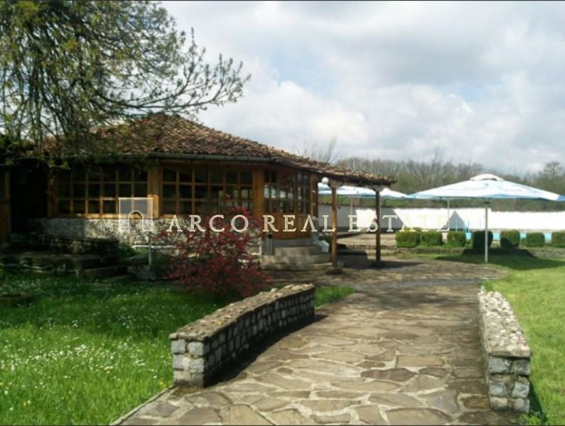 Hotel for Sale in Elena, Veliko Tarnovo Province, Bulgaria — 6,878 m² — photo 9