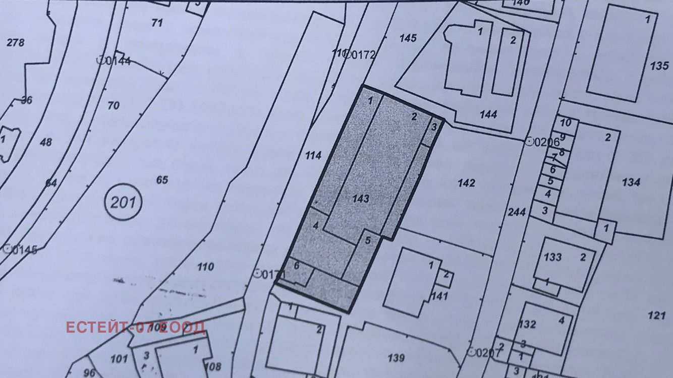 Hotel for Sale in Narechenski Bani, Plovdiv Province, Bulgaria — 2,400 m² — photo 3