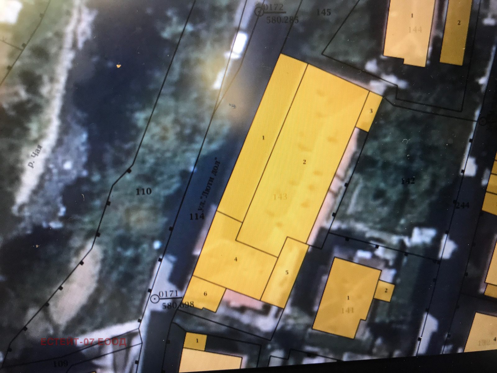 Hotel for Sale in Narechenski Bani, Plovdiv Province, Bulgaria — 2,400 m² — photo 4