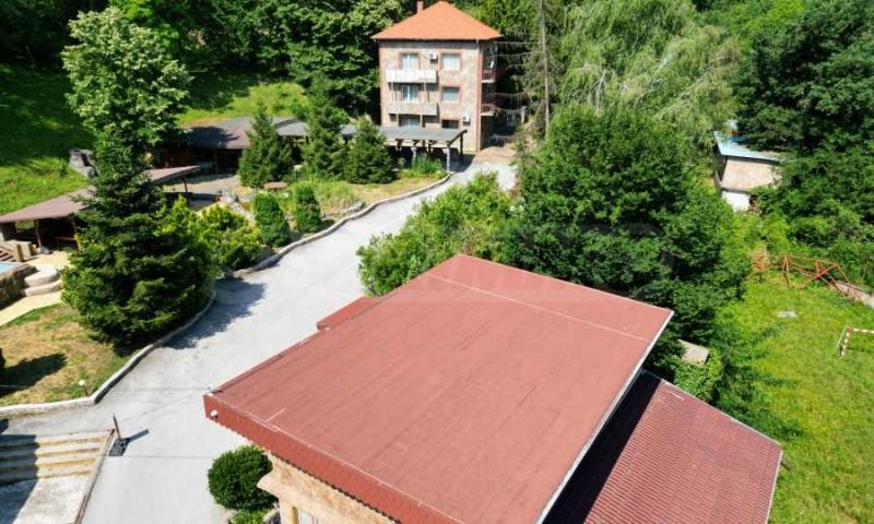 Hotel for Sale in Arbanasi, Veliko Tarnovo Province, Bulgaria — 2,874 m² — photo 8