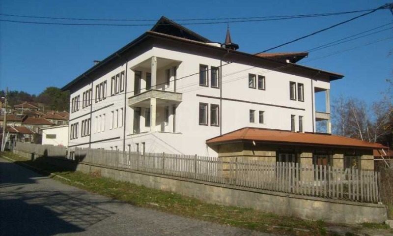 Hotel for Sale in Tryavna, Gabrovo Province, Bulgaria — 9,597 m² — photo 3