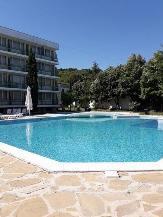 Hotel for Sale in Kranevo, Dobrich Province, Bulgaria — 3,850 m² — photo 4