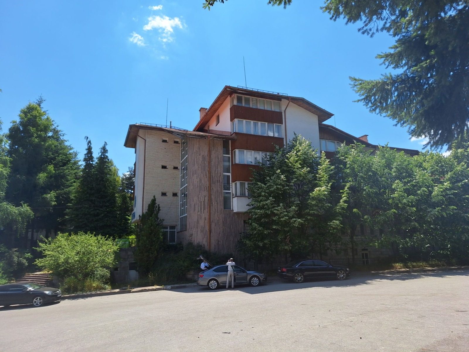 Hotel for Sale in Dospat, Smolyan Province, Bulgaria — 1,790 m² — photo 2
