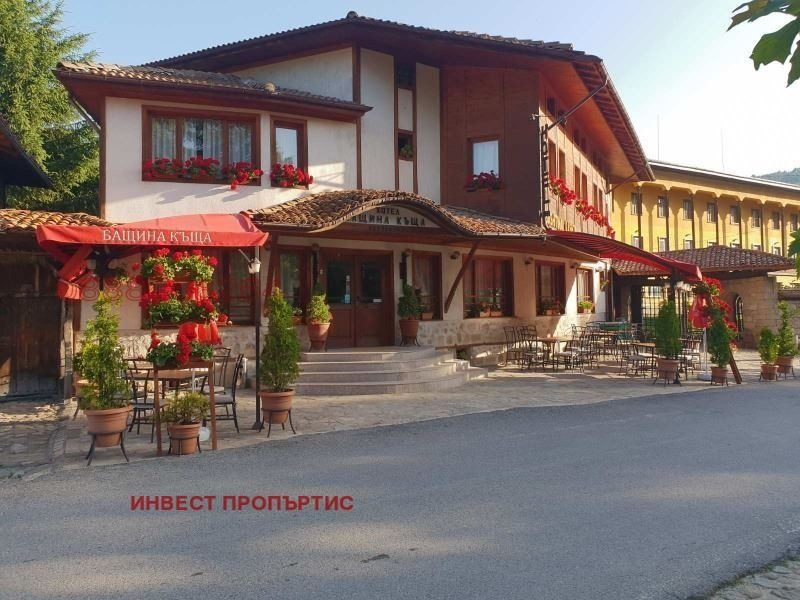 Hotel for Sale in Koprivshtitsa, Sofia Province, Bulgaria — 927 m² — photo 2