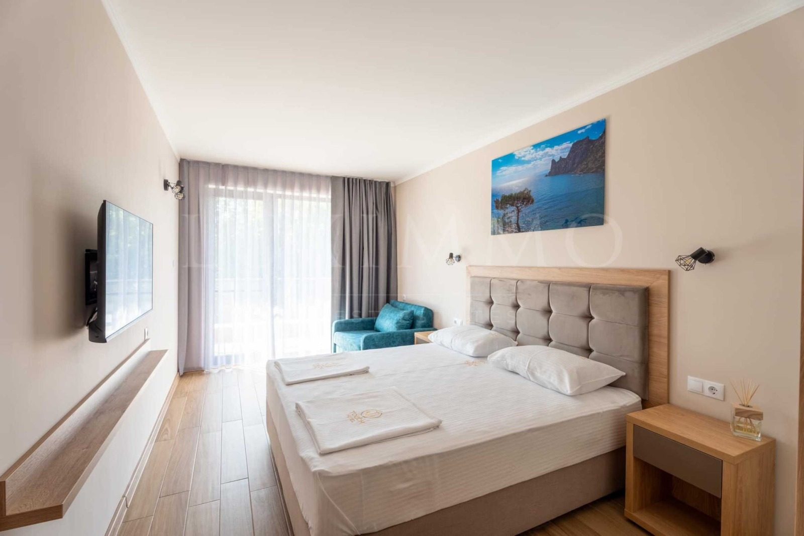 Hotel for Sale in Lozenets, Burgas Province, Bulgaria — 1,000 m² — photo 4