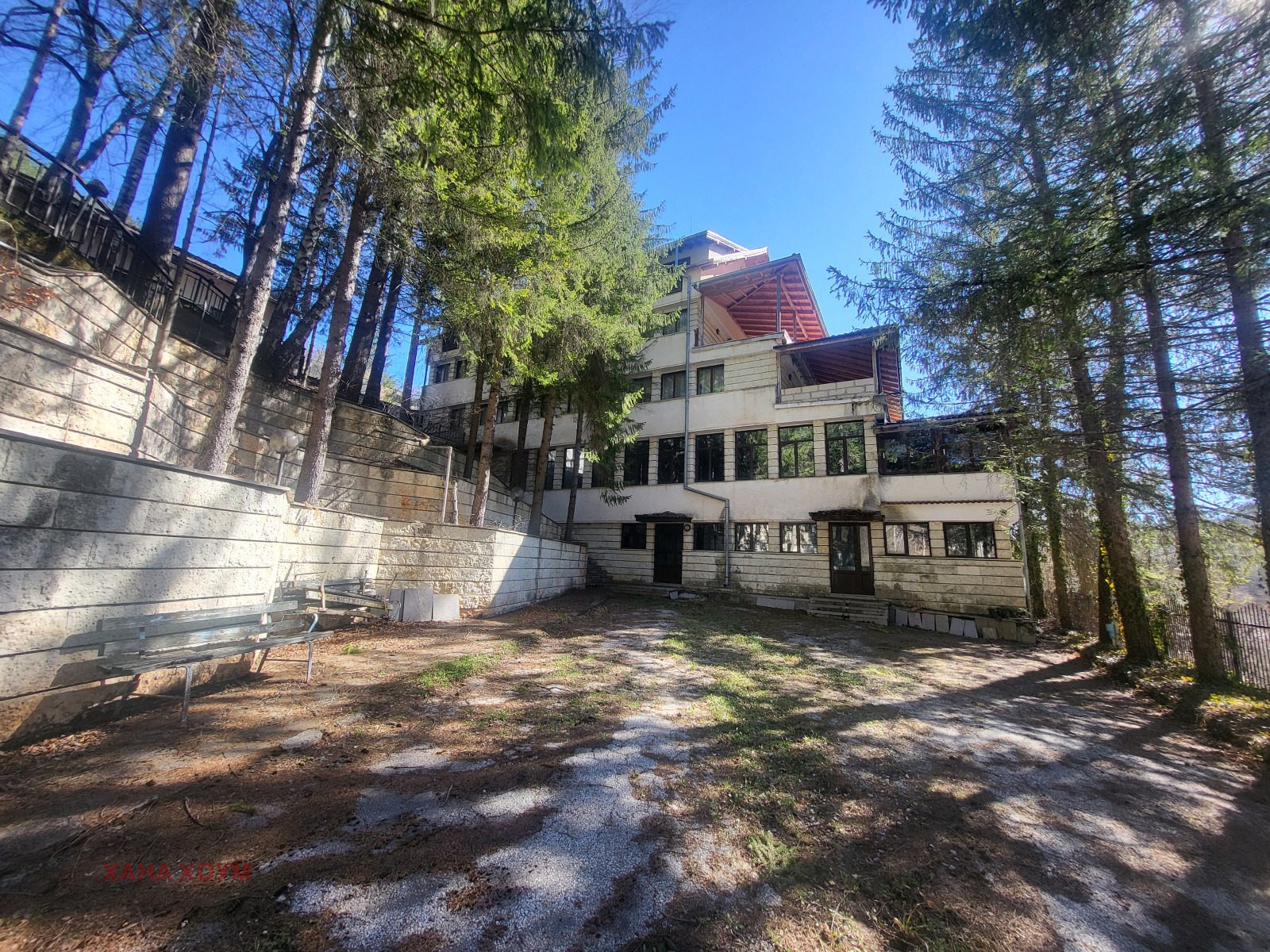 Hotel for Sale in Shipkovo, Lovech Province, Bulgaria — 1,138 m² — photo 3