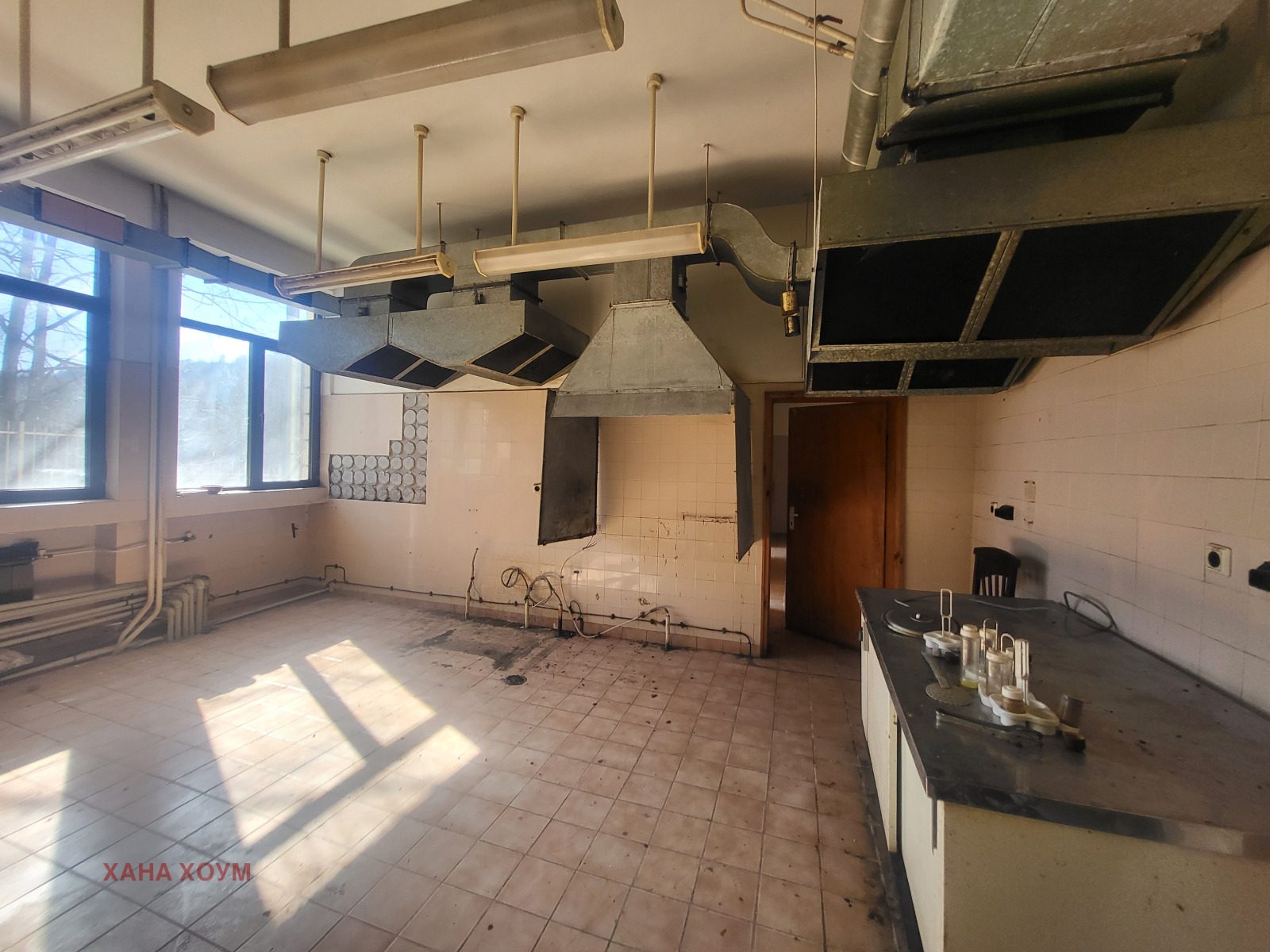 Hotel for Sale in Shipkovo, Lovech Province, Bulgaria — 1,138 m² — photo 7