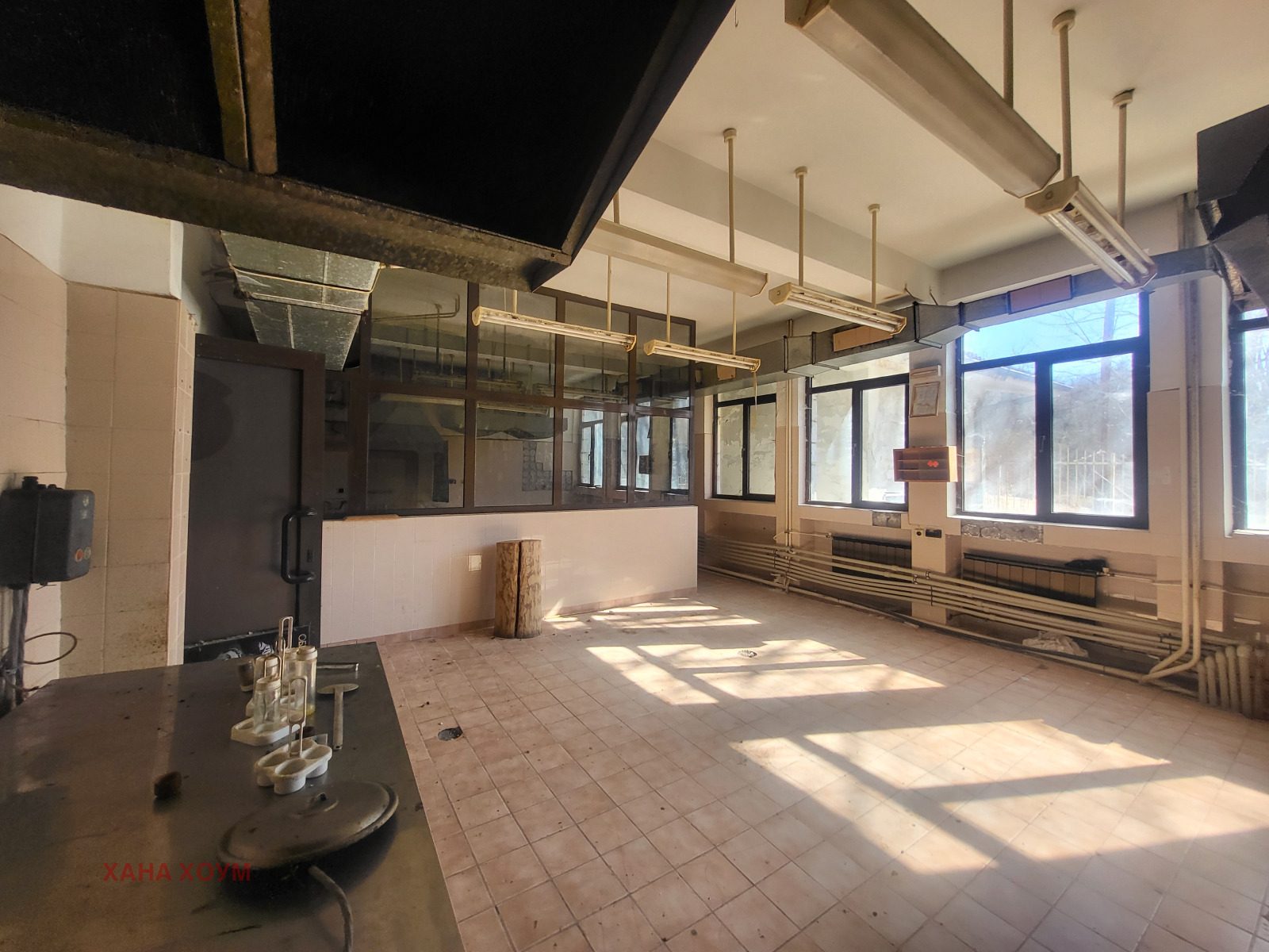 Hotel for Sale in Shipkovo, Lovech Province, Bulgaria — 1,138 m² — photo 8