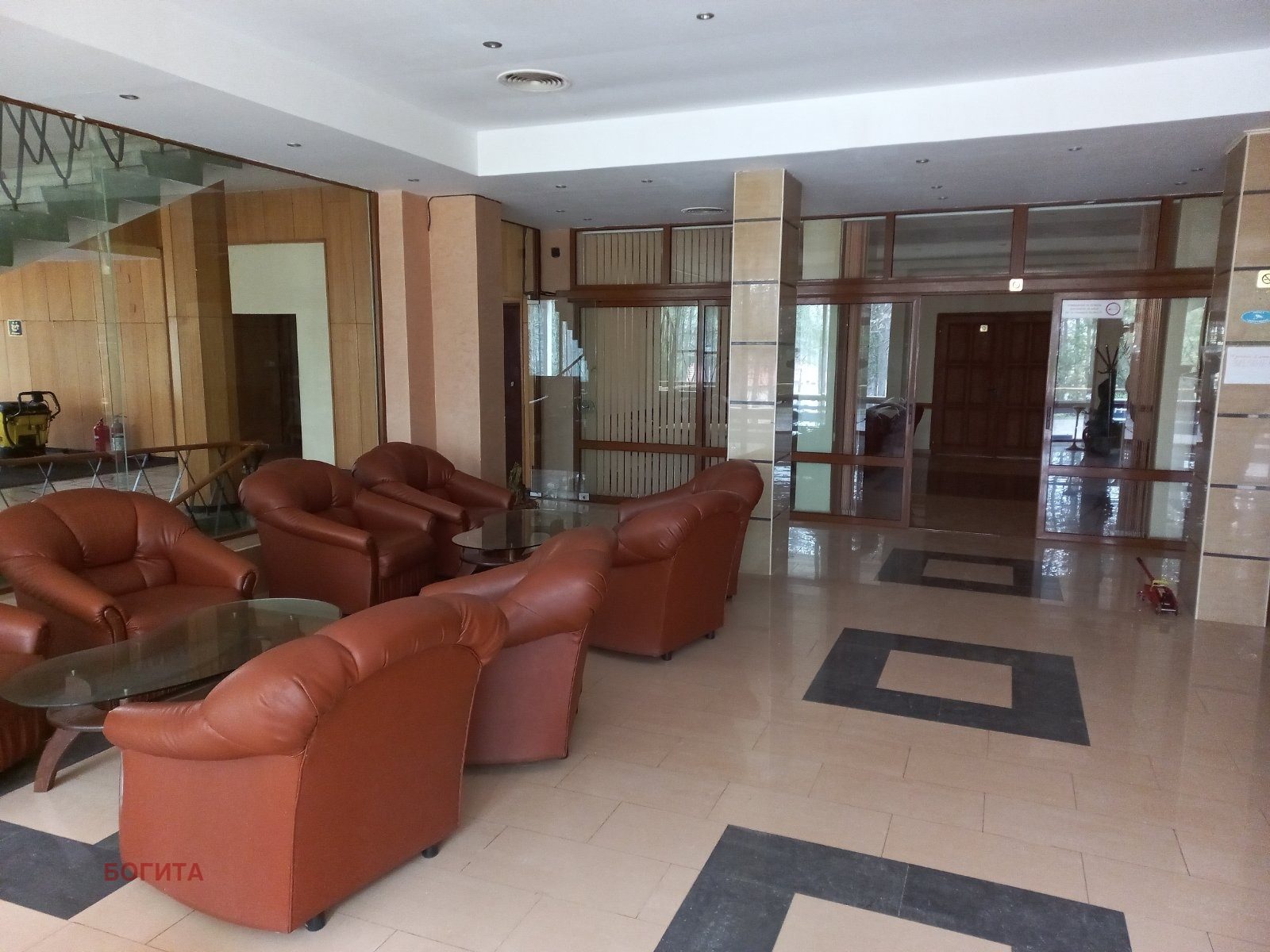 Hotel for Sale in Starozagorski Bani, Stara Zagora Province, Bulgaria — 4,350 m² — photo 9