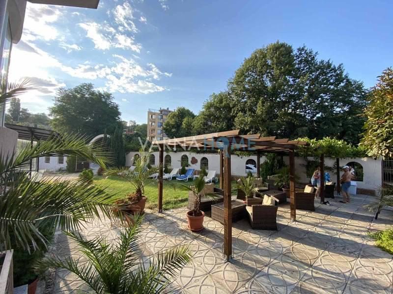 Hotel for Sale in Chayka Resort, Varna, Bulgaria — 1,200 m² — photo 4