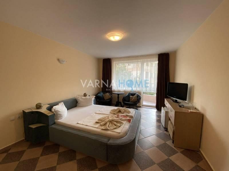 Hotel for Sale in Chayka Resort, Varna, Bulgaria — 1,200 m² — photo 7