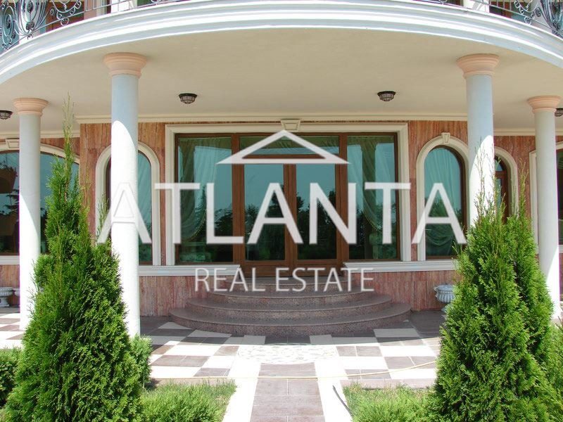 Hotel for Sale in Manastirski Rid, Varna, Bulgaria — 2,000 m² — photo 4