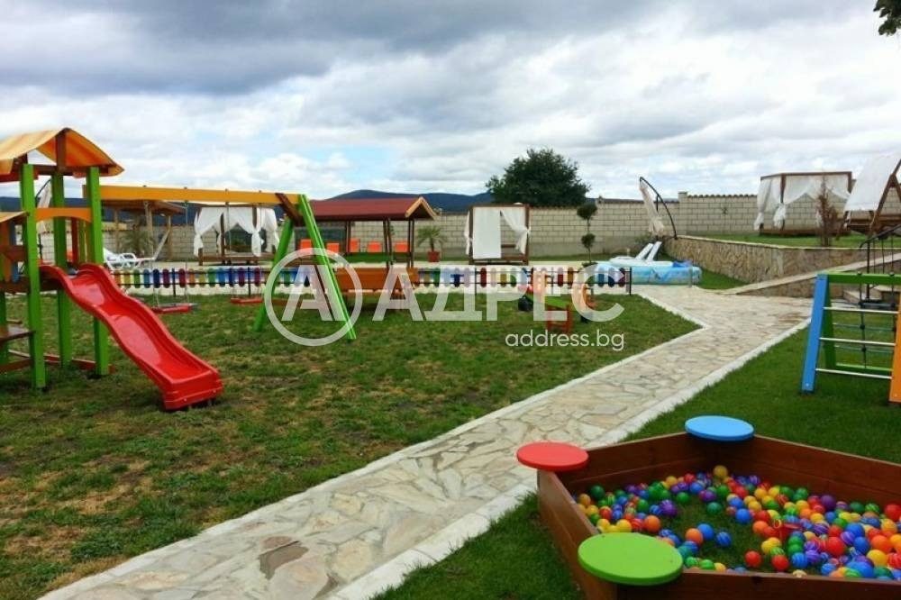 Hotel for Sale in Sushina, Shumen Province, Bulgaria — 857 m² — photo 4