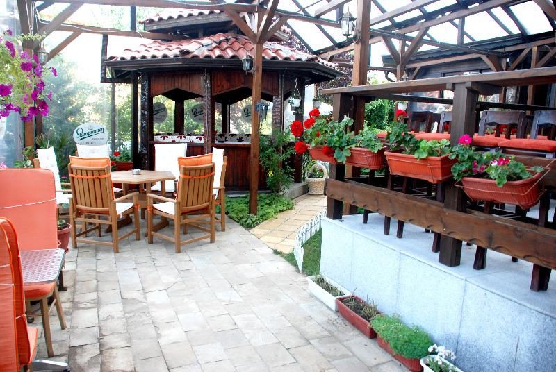 Hotel for Sale in Bansko, Blagoevgrad Province, Bulgaria — 2,000 m² — photo 8