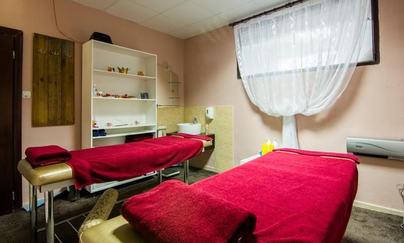 Hotel for Sale in Bansko, Blagoevgrad Province, Bulgaria — 1,000 m² — photo 4
