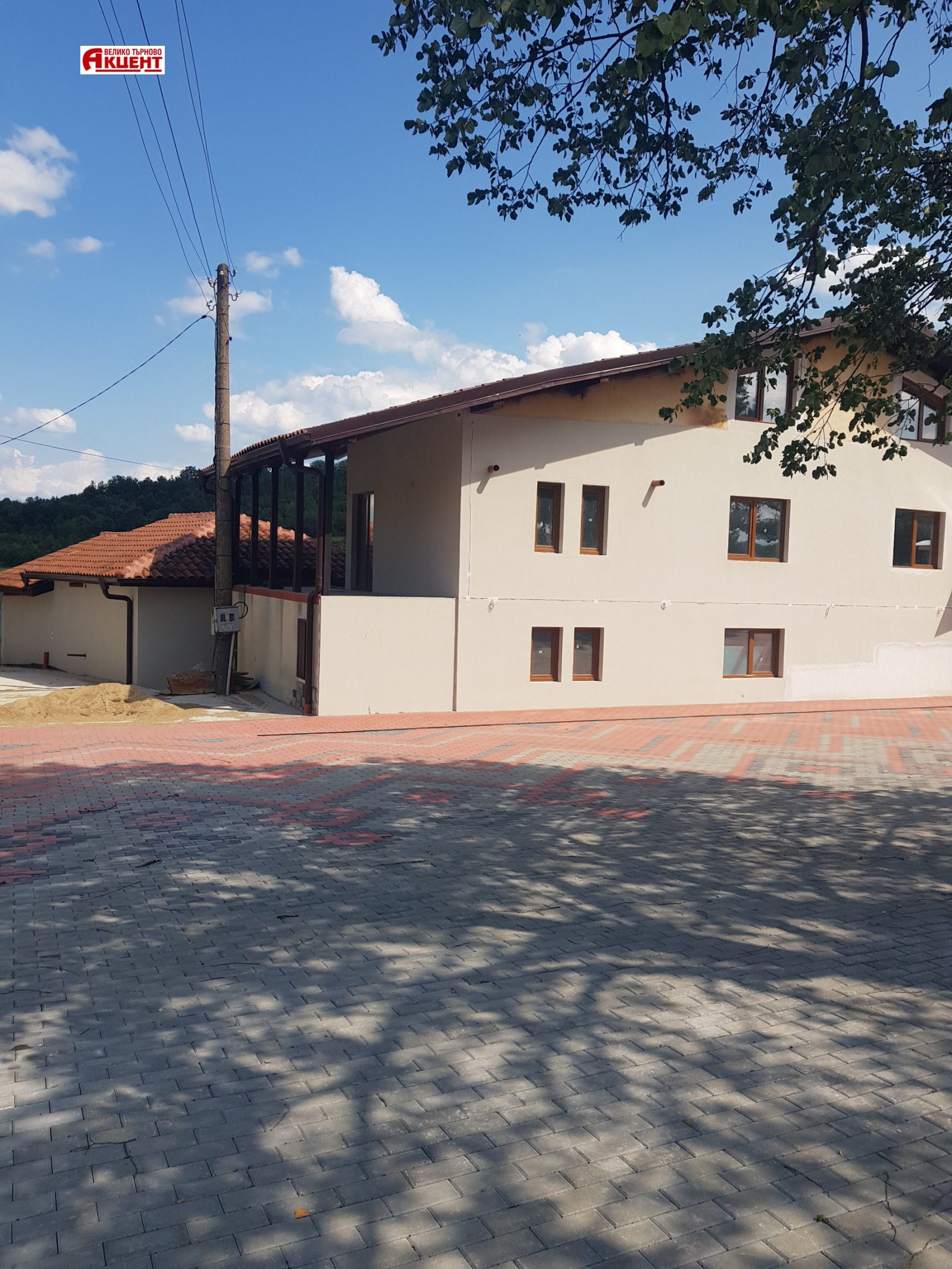 Hotel for Sale in Elena, Veliko Tarnovo Province, Bulgaria — 989 m² — photo 3
