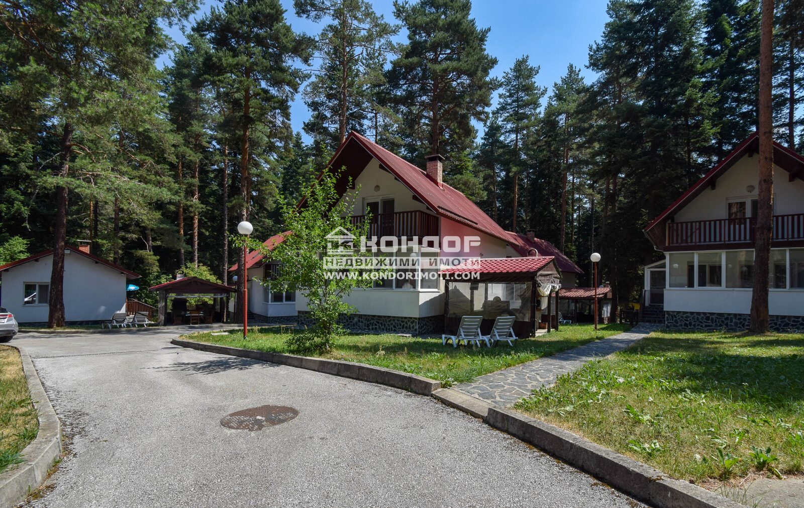 Hotel for Sale in Tsigov Chark, Pazardzhik Province, Bulgaria — 1,839 m² — photo 3