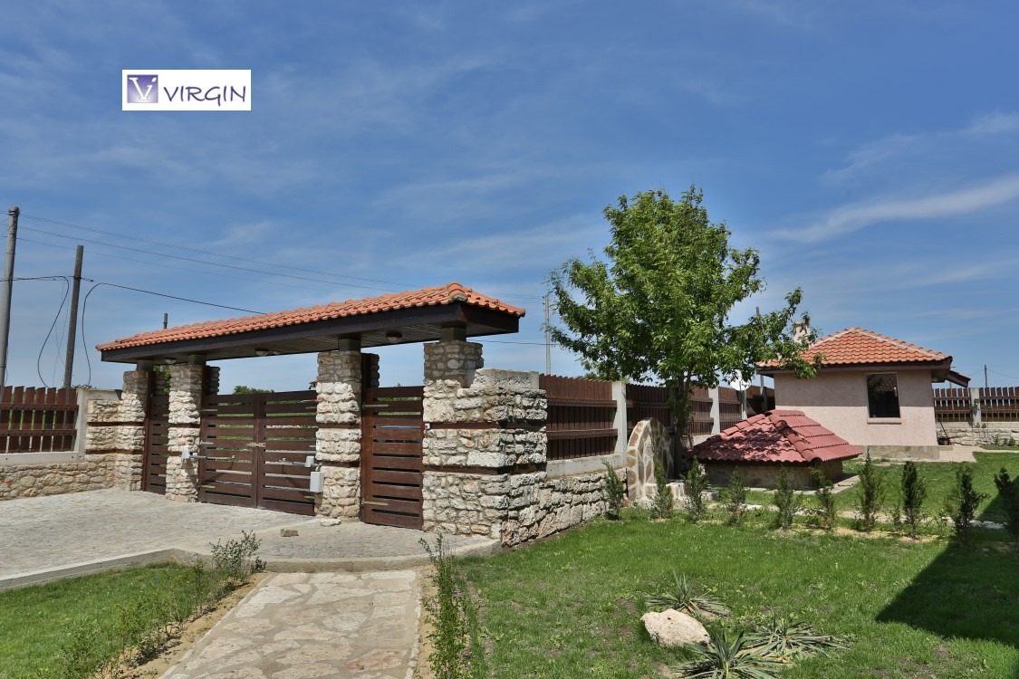 Hotel for Sale in Tyulenovo, Dobrich Province, Bulgaria — 568 m² — photo 8