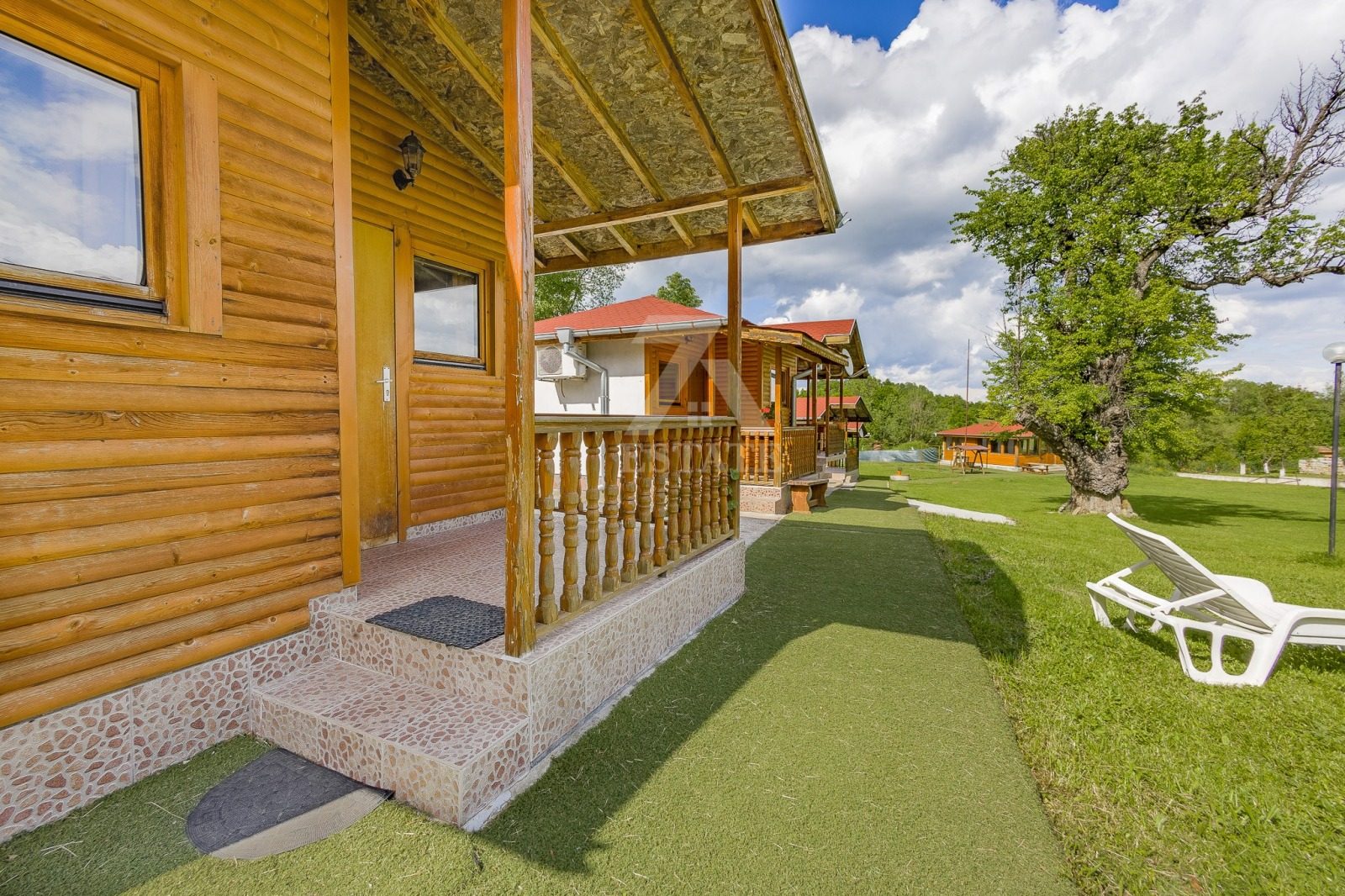 Hotel for Sale in Svoge, Sofia Province, Bulgaria — 5,300 m² — photo 3