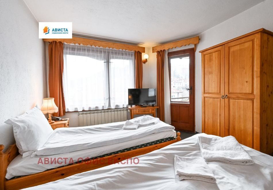 Hotel for Sale in Chepelare, Smolyan Province, Bulgaria — 1,000 m² — photo 7