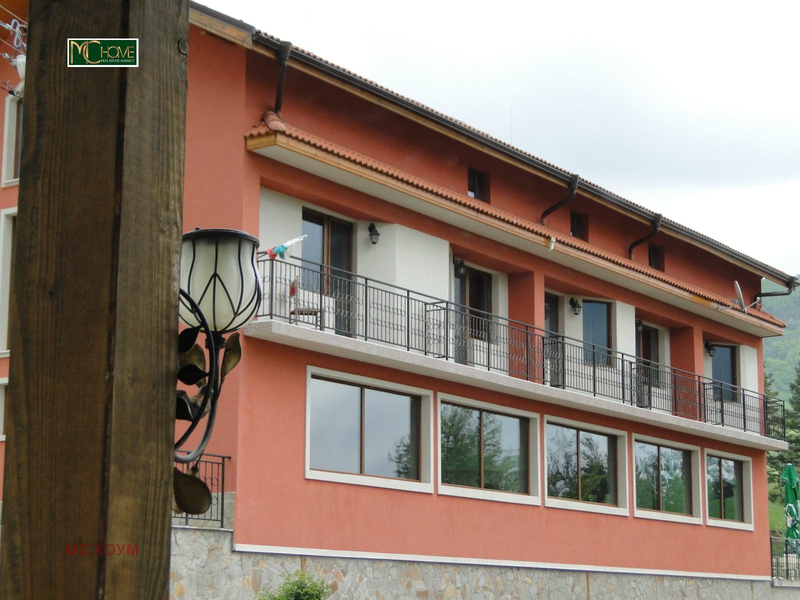 Hotel for Sale in Svoge, Sofia Province, Bulgaria — 670 m² — photo 3