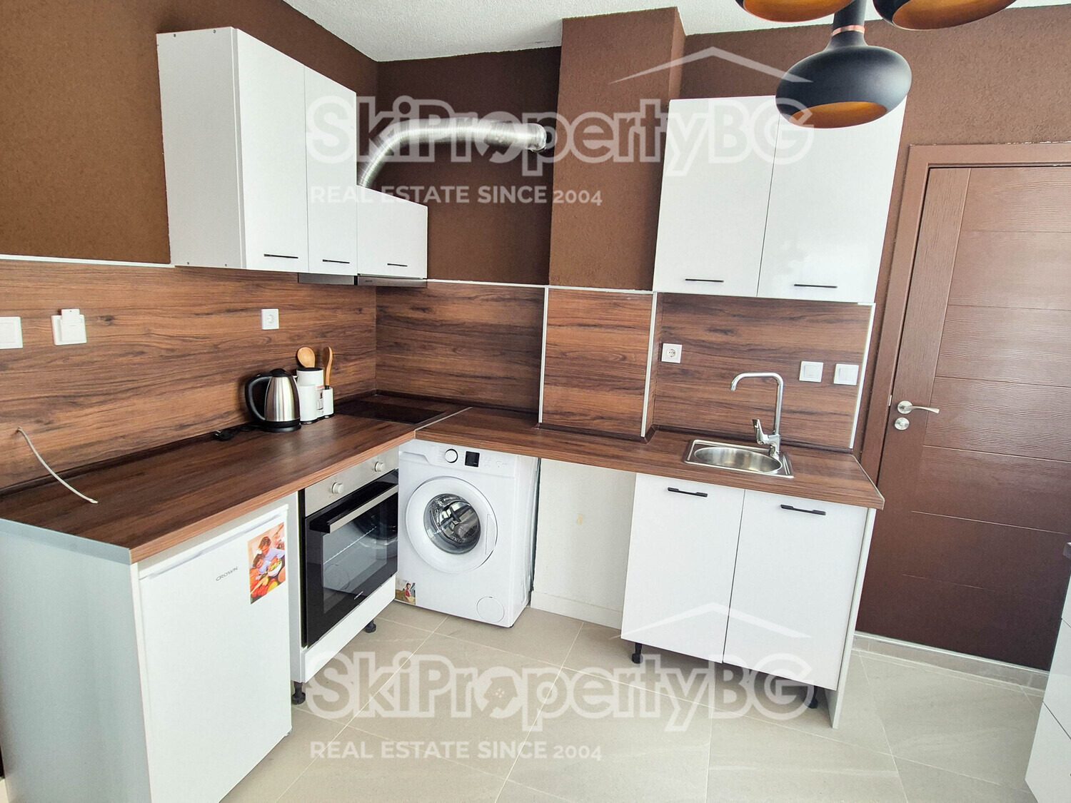 Hotel for Sale in Banya, Blagoevgrad Province, Bulgaria — 859 m² — photo 7