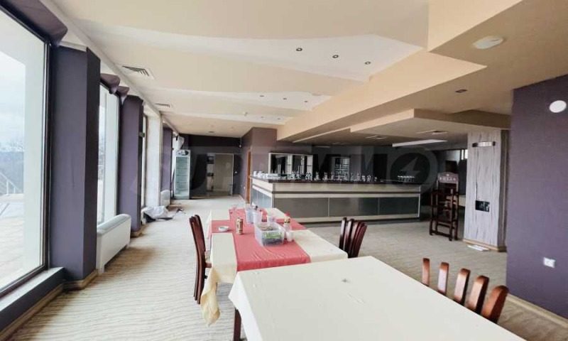Hotel for Sale in Sevlievo, Gabrovo Province, Bulgaria — 5,000 m² — photo 9