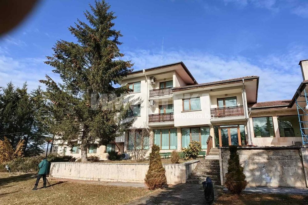Hotel for Sale in Apriltsi, Lovech Province, Bulgaria — 3,500 m² — photo 3