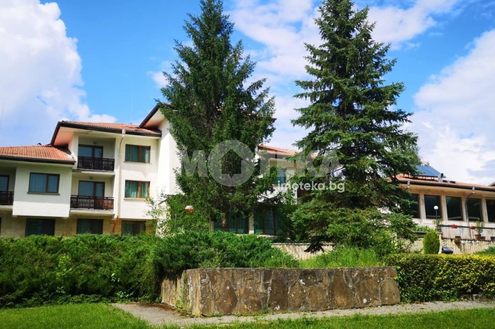 Hotel for Sale in Apriltsi, Lovech Province, Bulgaria — 3,500 m² — photo 7