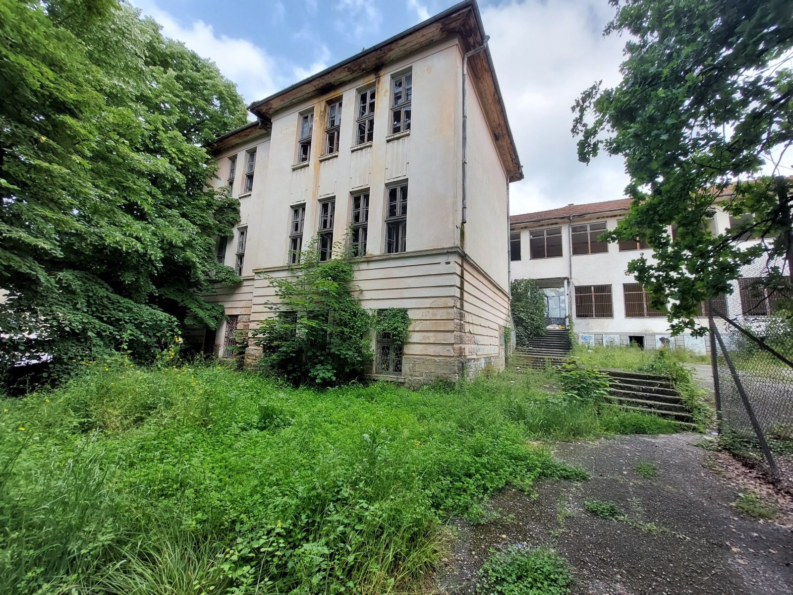 Hotel for Sale in Prisovo, Veliko Tarnovo Province, Bulgaria — photo 4