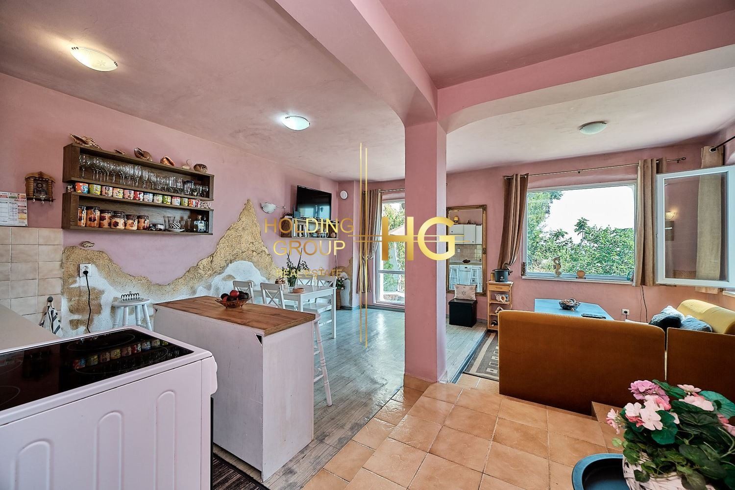 Hotel for Sale in Varna, Varna Province, Bulgaria — 350 m² — photo 7