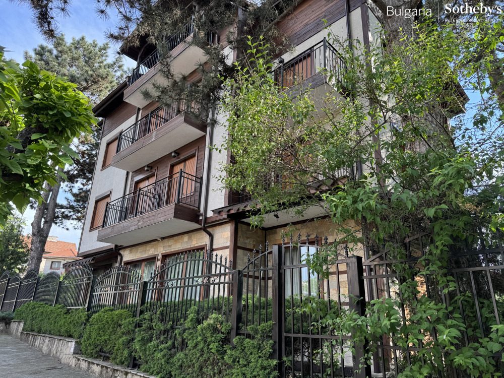 Hotel for Sale in Cherven Bryag, Pleven Province, Bulgaria — 725 m² — photo 4
