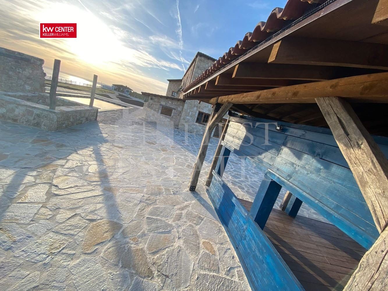 Hotel for Sale in Balgarevo, Dobrich Province, Bulgaria — 2,050 m² — photo 8