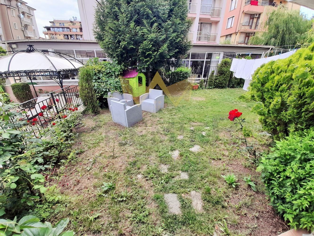 Hotel for Sale in Sveti Vlas, Burgas Province, Bulgaria — 1,128 m² — photo 9