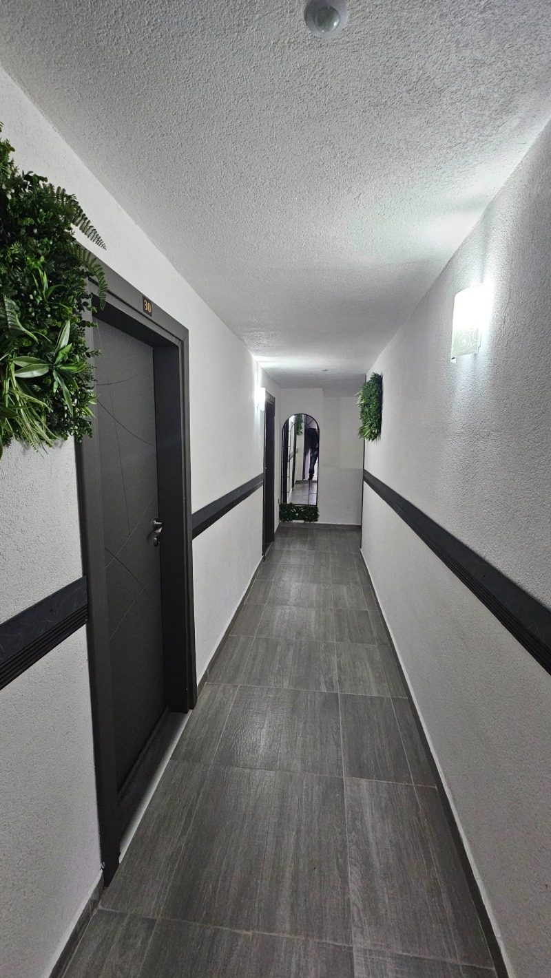 Hotel for Sale in Botevgrad, Sofia Province, Bulgaria — 877 m² — photo 4