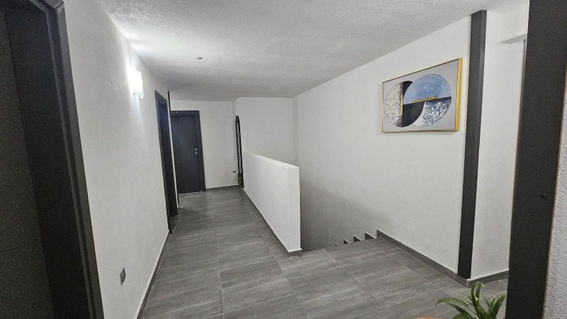 Hotel for Sale in Botevgrad, Sofia Province, Bulgaria — 877 m² — photo 5