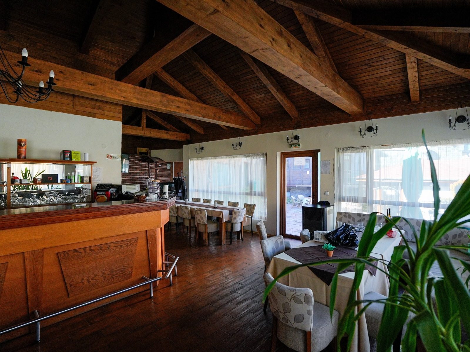 Hotel for Sale in Dobrinishte, Blagoevgrad Province, Bulgaria — photo 4