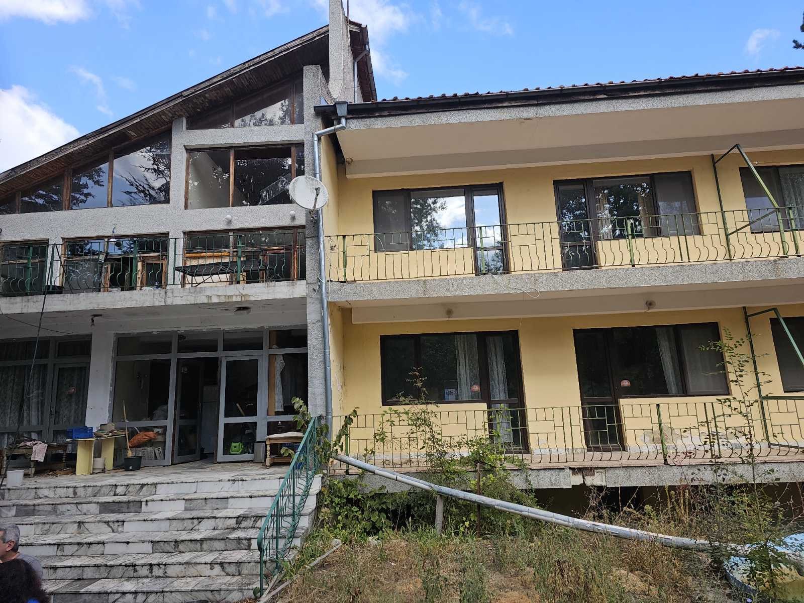 Hotel for Sale in Dolni Chiflik, Varna Province, Bulgaria — 1,500 m² — photo 5