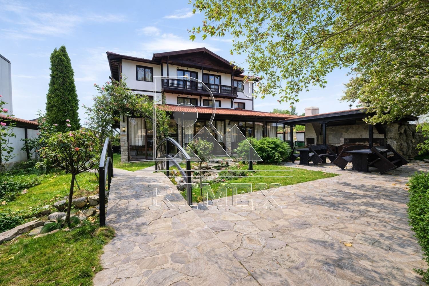 Hotel for Sale in Asenovgrad, Plovdiv Province, Bulgaria — 330 m² — photo 2