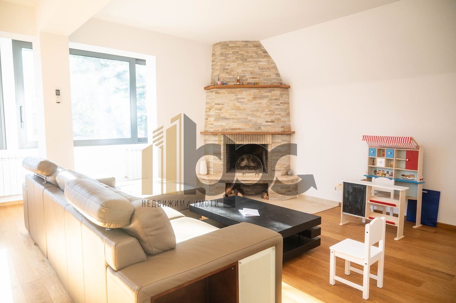 Hotel for Sale in Dragalevtsi, Sofia, Bulgaria — 1,200 m² — photo 8