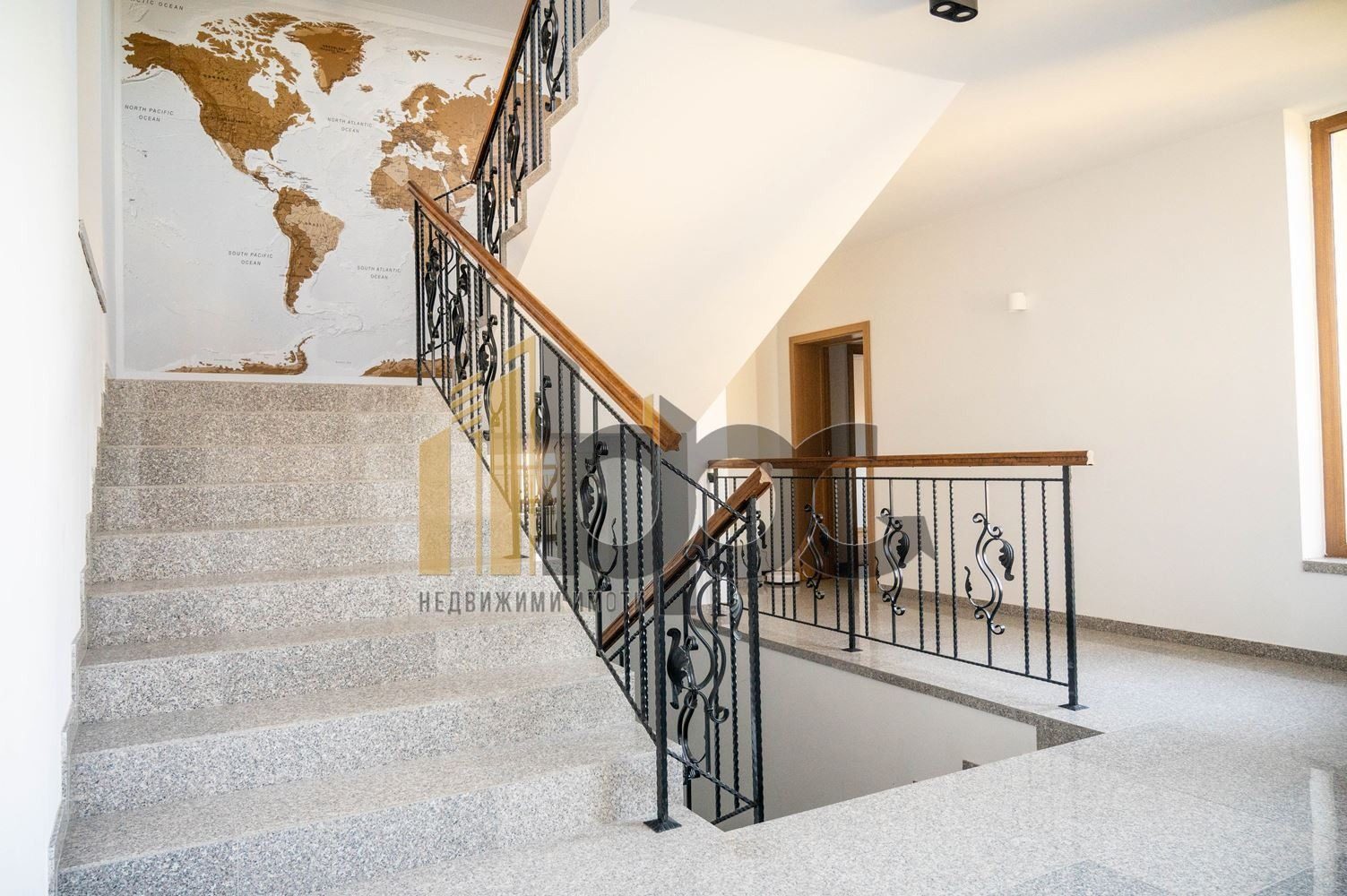 Hotel for Sale in Dragalevtsi, Sofia, Bulgaria — 1,200 m² — photo 9