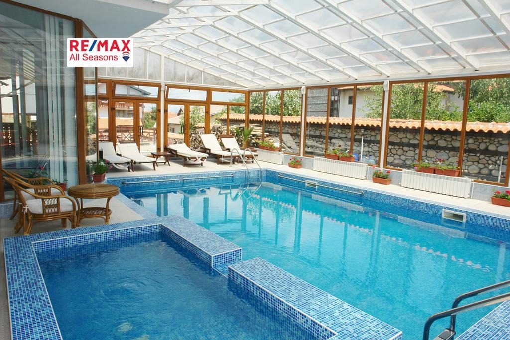 Hotel for Sale in Bansko, Blagoevgrad Province, Bulgaria — 2,500 m² — photo 6